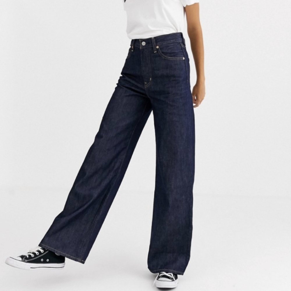 Levi's Premium Ribcage Wide Leg Jeans